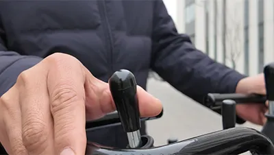 Mini chargeuse compacte sur pneus S360