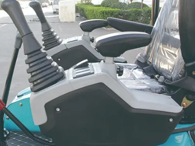 Mini pelle sur chenilles KV18/18PLUS